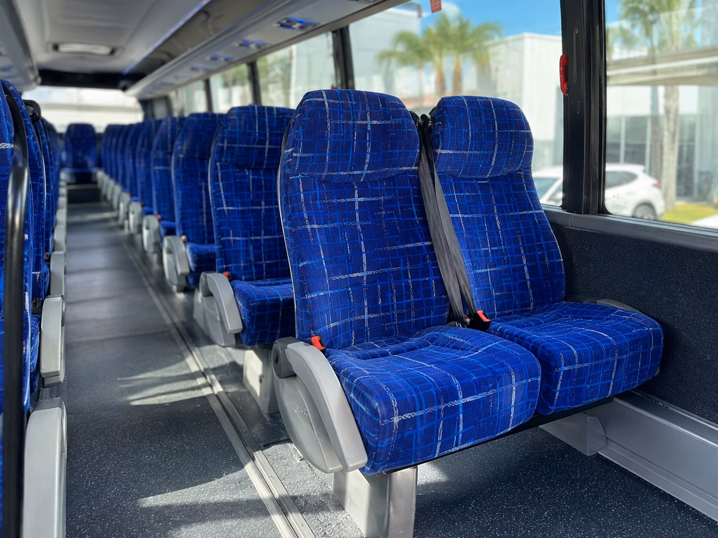 shuttle your guests between norman hotels and wedding venues without a single headache